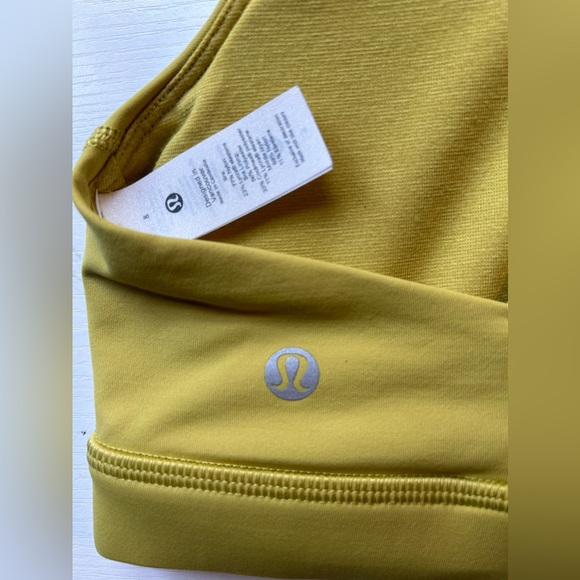 NWOT lululemon green racer back sports bra Sz 8 - Picture 4 of 5